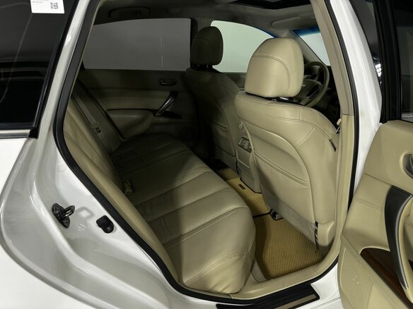 2011 Nissan Teana II (J32) Рестайлинг, белый, 750000 рублей - вид 16