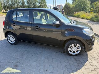 2019 Toyota Passo III Рестайлинг, чёрный, 870000 рублей, вид 3