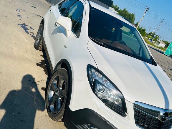 2013 Opel Mokka I, белый, 1300000 рублей - вид 13