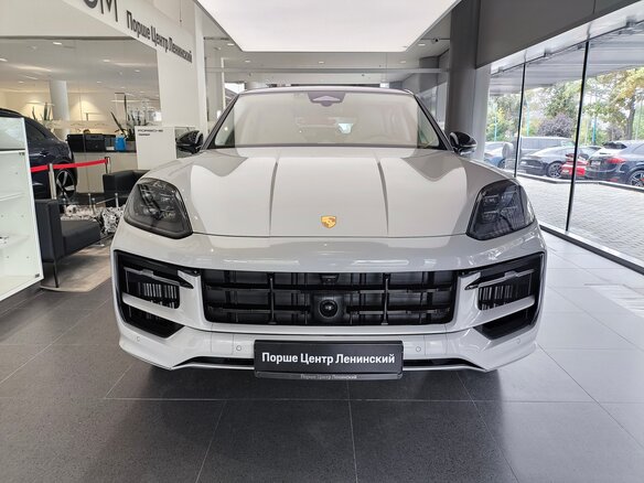 2026 Porsche Cayenne Coupé III Рестайлинг, серый, 22890000 рублей - вид 3