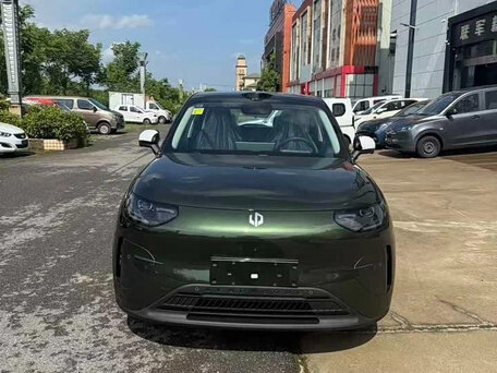2026 Leapmotor A10 53 kWh, зелёный, 2200000 рублей, вид 2