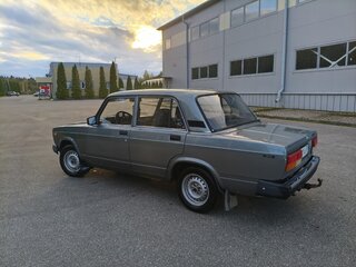 2010 Lada (ВАЗ) 2107, серый, 260000 рублей, вид 3