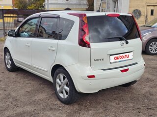 2013 Nissan Note I Рестайлинг, белый, 850000 рублей, вид 5