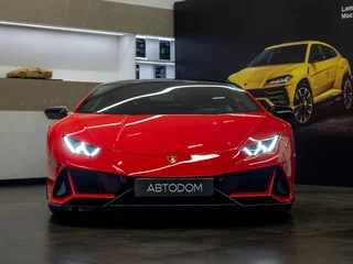2022 Lamborghini Huracán I Рестайлинг, красный, 30990000 рублей, вид 2