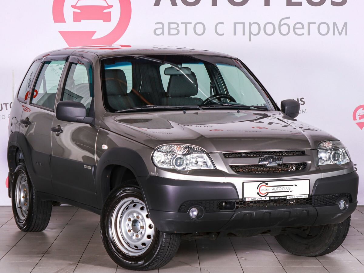 Открыть фотографии: Chevrolet Niva I Рестайлинг
