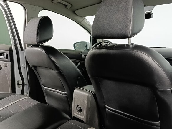 2011 Ford Kuga I, белый, 920000 рублей - вид 9