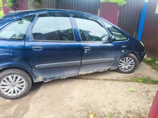 2001 Citroen Xsara Picasso, синий, 150000 рублей, вид 2