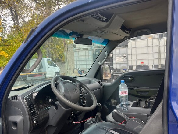 2011 Kia Bongo, синий, 3600000 рублей - вид 4