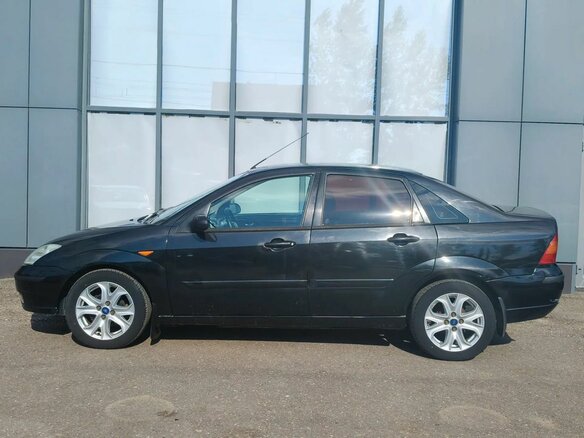 2004 Ford Focus I Рестайлинг, чёрный - вид 4