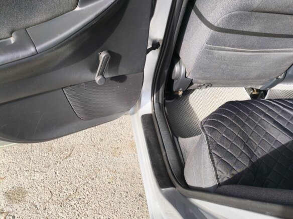 2004 Toyota Corolla IX (E120, E130), серый, 550000 рублей - вид 14