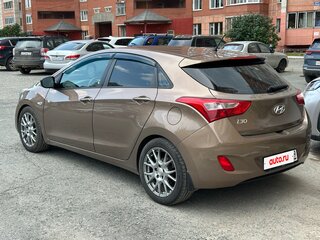 2013 Hyundai i30 II, бежевый, 960000 рублей, вид 3