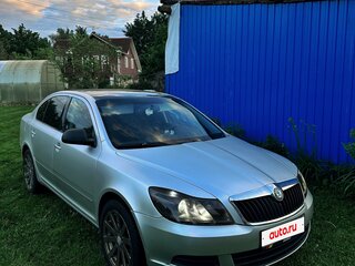 2011 Skoda Octavia II (A5) Рестайлинг, серый, 500000 рублей, вид 3
