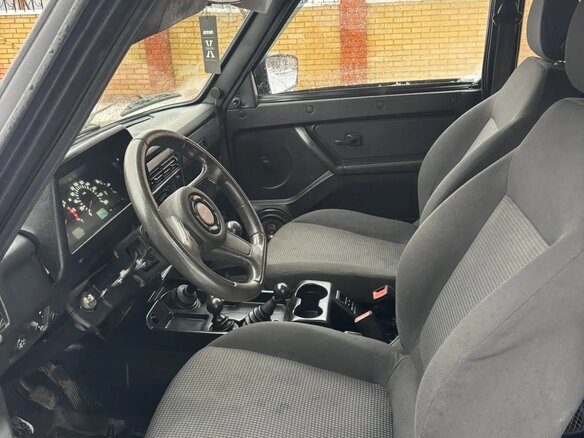 2012 Lada (ВАЗ) 2121 (4x4) I Рестайлинг, чёрный, 435000 рублей - вид 6