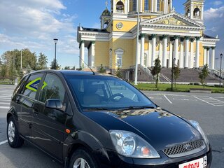 2007 Ford Fiesta Mk5, чёрный, 440000 рублей, вид 1
