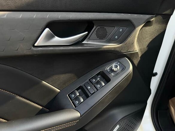 2022 Haval Chitu, белый - вид 11