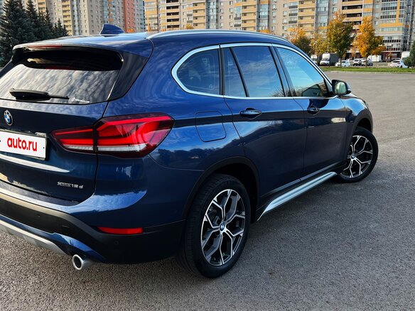 2020 BMW X1 18d xDrive II (F48) Рестайлинг, синий, 3500000 рублей - вид 10