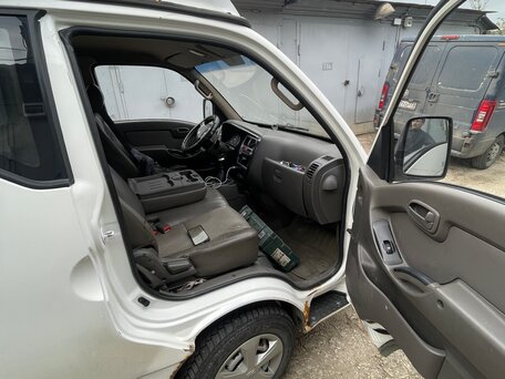 2012 Hyundai Porter II, белый, 680000 рублей, вид 2