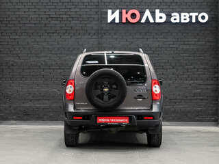 2017 Chevrolet Niva I Рестайлинг, коричневый, 590000 рублей, вид 5