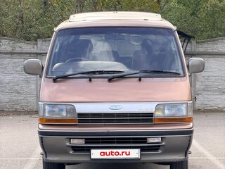 1991 Toyota HiAce H100, коричневый, 495000 рублей, вид 3