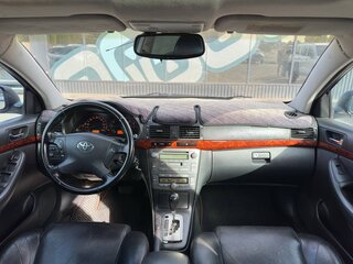 2004 Toyota Avensis II, зелёный, 699000 рублей, вид 2