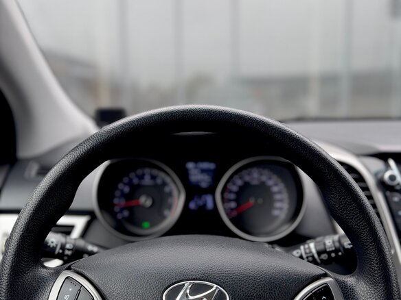 2013 Hyundai i30 II, чёрный - вид 31