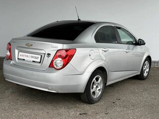 2012 Chevrolet Aveo II, серебристый, 630000 рублей, вид 5