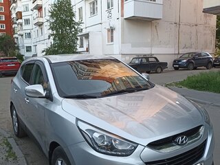 2014 Hyundai ix35 I Рестайлинг, серебристый, 1299000 рублей, вид 1