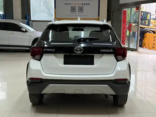 2023 Toyota Yaris XP150 XP150 Рестайлинг 2, белый, 1170000 рублей, вид 4