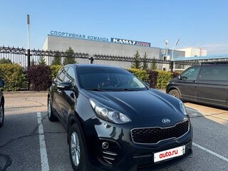 2018 Kia Sportage IV, чёрный, 2099999 рублей, вид 3