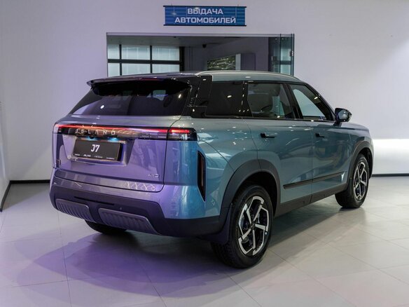 2026 Jeland J7, серый, 3409000 рублей - вид 5