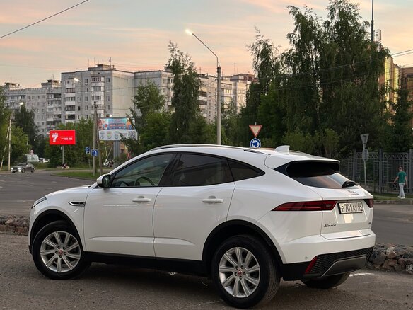 2018 Jaguar E-Pace I, белый, 3300000 рублей - вид 8