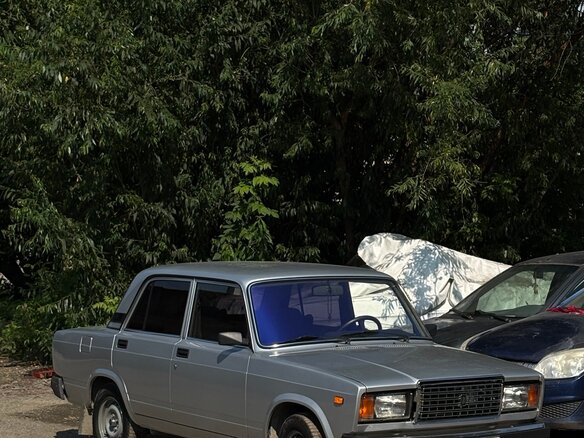 2010 Lada (ВАЗ) 2107, серебристый, 310000 рублей - вид 5