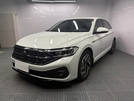 2022 Volkswagen Sagitar III Рестайлинг, белый, 1690000 рублей, вид 1
