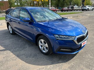 2021 Skoda Octavia IV (A8), синий, 2410000 рублей, вид 3