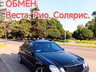 2002 Mercedes-Benz E-Класс 320 III (W211, S211), чёрный, 880000 рублей, вид 3