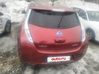 2012 Nissan Leaf I (ZE0/AZE0), пурпурный, 400000 рублей, вид 4
