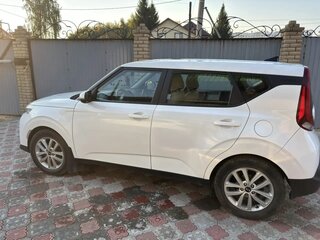 2021 Kia Soul III, белый, 1580000 рублей, вид 4