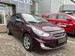 2012 Hyundai Solaris I, фиолетовый, 615000 рублей, вид 3