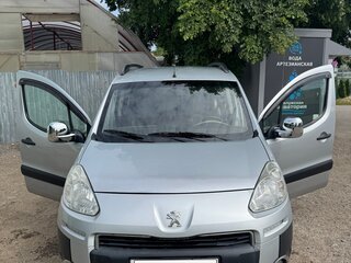 2014 Peugeot Partner II Рестайлинг, серебристый, 510000 рублей, вид 1