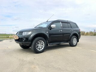 2011 Mitsubishi Pajero Sport II, чёрный, 1500000 рублей, вид 4