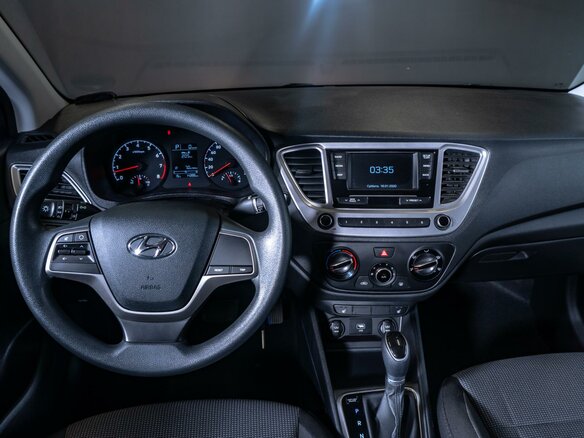 2020 Hyundai Solaris II, серый, 1675000 рублей - вид 8