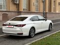 2020 Lexus ES 250 VII, белый, 4450000 рублей - вид 5
