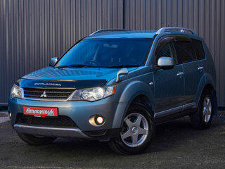 2005 Mitsubishi Outlander II, серый, 880000 рублей, вид 3