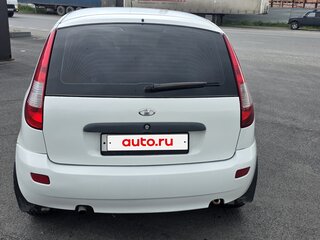 2011 Lada (ВАЗ) Kalina I, белый, 330000 рублей, вид 2