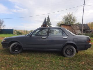 1990 Toyota Carina V (T170), серый, 190000 рублей, вид 5