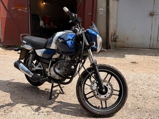 2022 Bajaj V 150, синий, 115000 рублей, вид 4