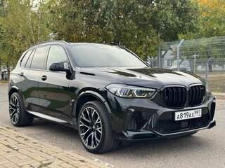 2021 BMW X5 M Competition III (F95), чёрный, 10500000 рублей, вид 3