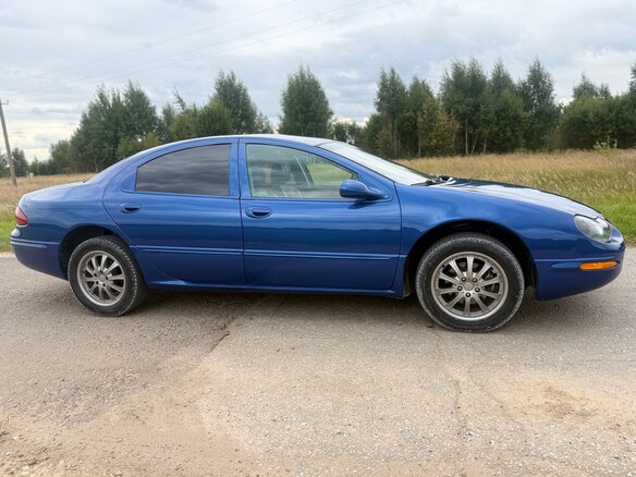 2002 Chrysler Concorde II, синий - вид 3