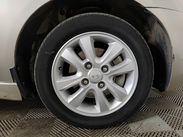 2008 Kia Cerato I Рестайлинг, бежевый - вид 17