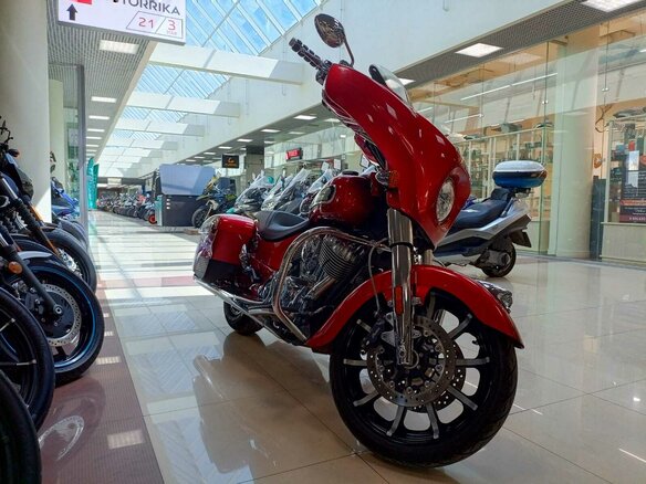 2018 Indian Chieftain, красный - вид 7